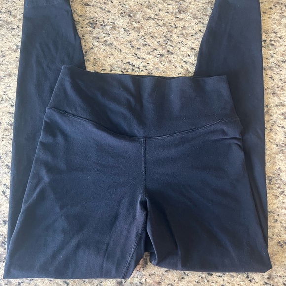 Old Navy Extra High Waisted Powerchill Leggings Power Chill Pocket Go Dry - Picture 5 of 8